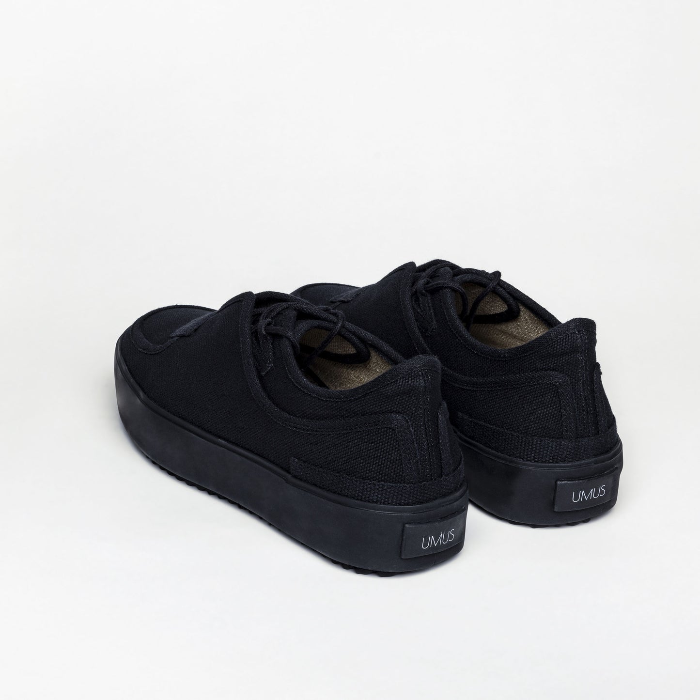 NotSneaker Full Black
