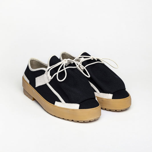 PLEATED LOAFER Black Ecru