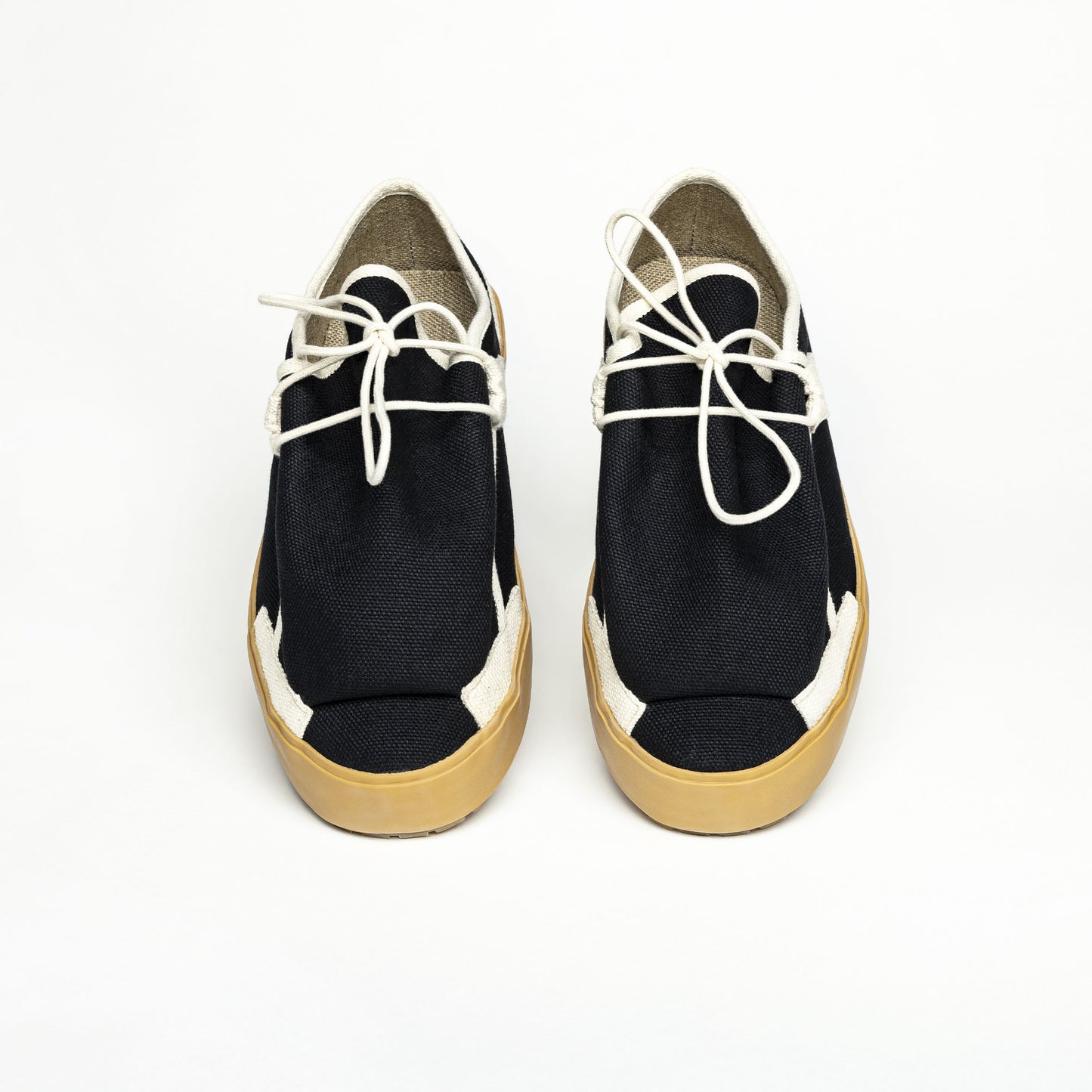 PLEATED LOAFER Black Ecru
