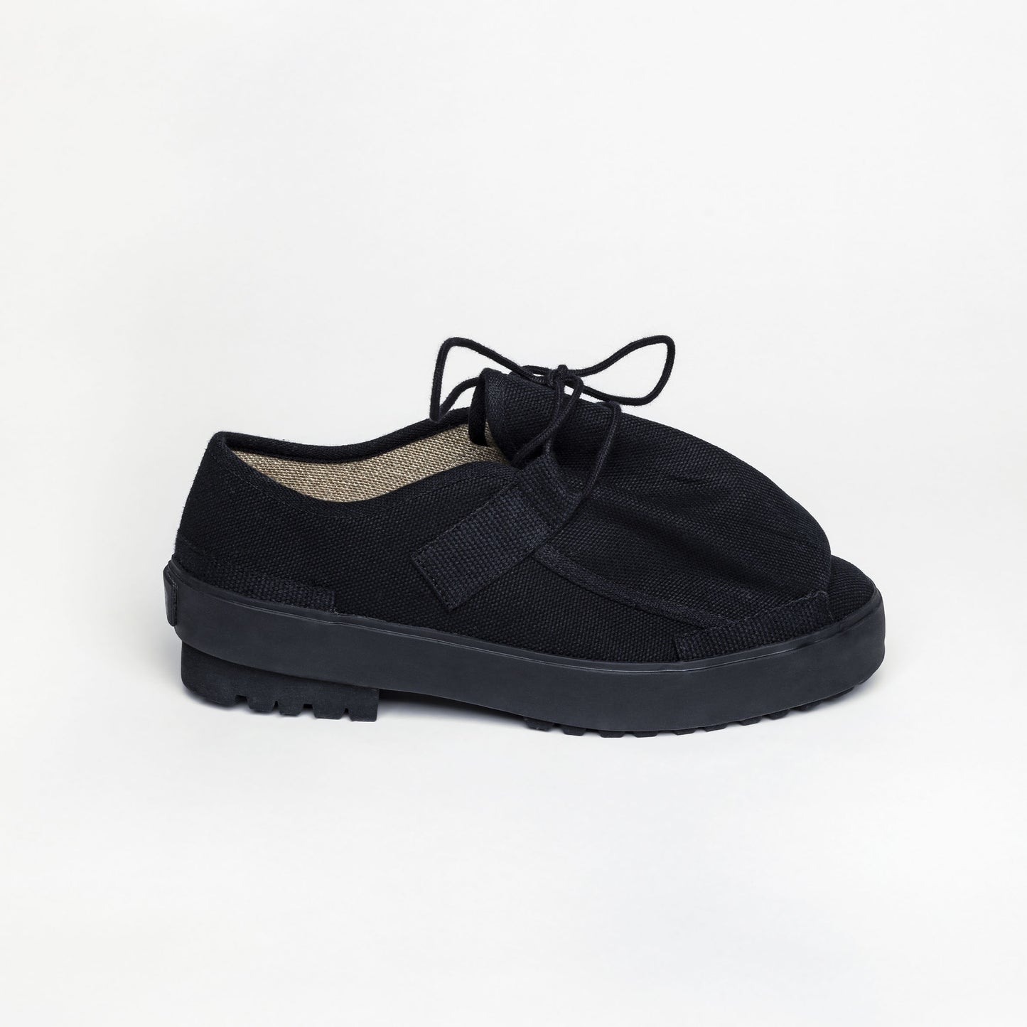 Pleated Loafer Full Black