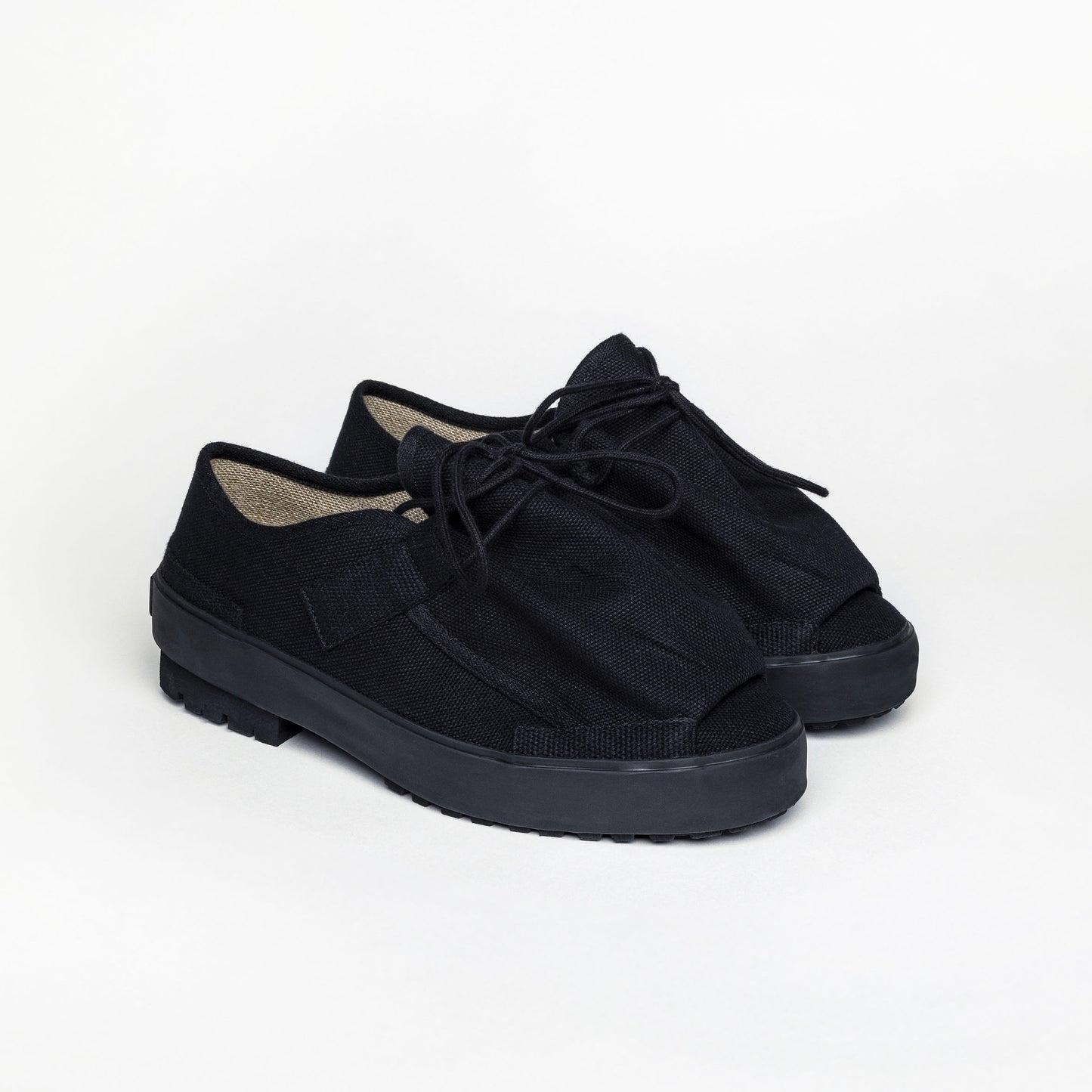 Pleated Loafer Full Black